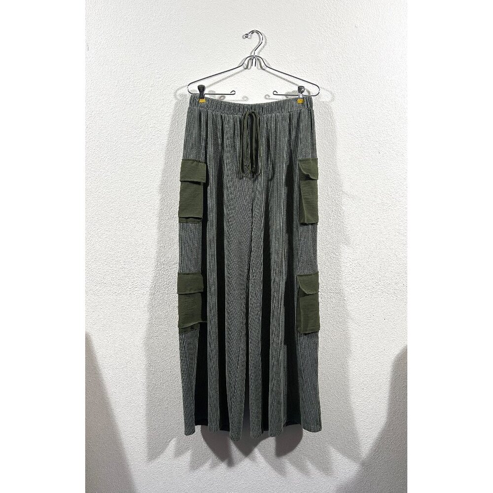 BUCKETLIST Green Wide Leg Cargo Pants Size L